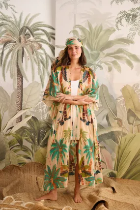 Asta Long Kaftan, Island