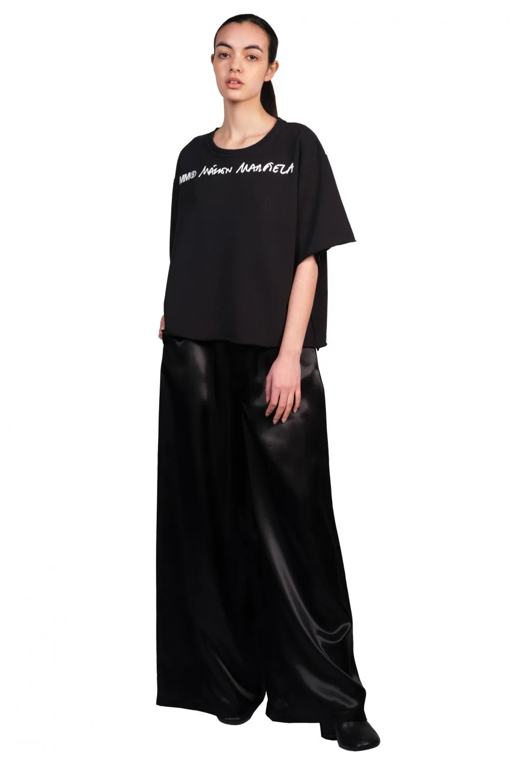 Black Wide Cropped T-Shirt