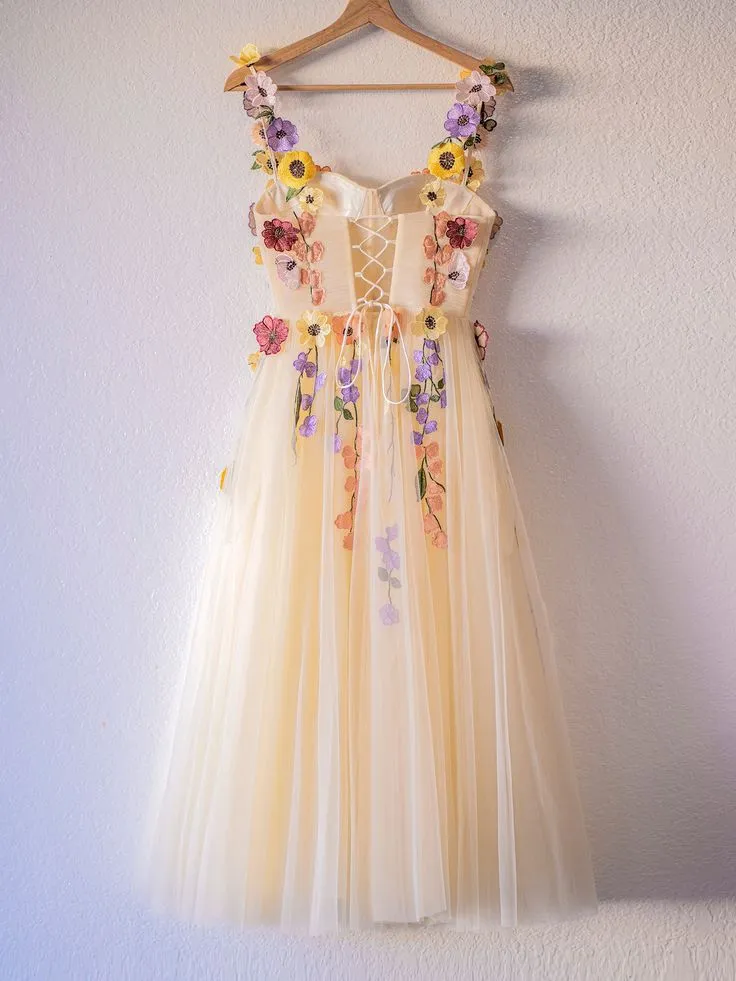 Chic Champagne A Line Appliques Tulle Tea Length Prom Dresses        fg3808