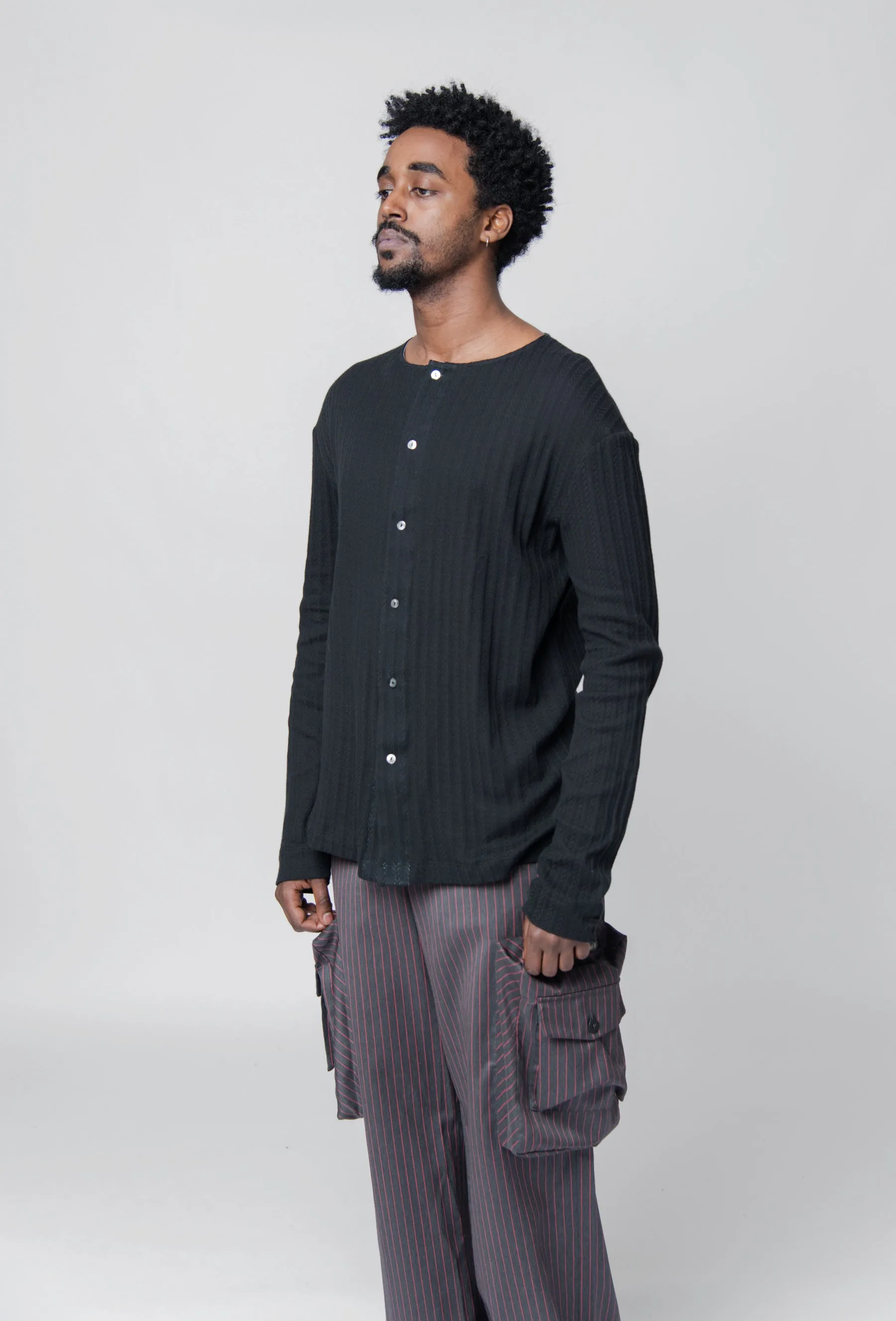 Dolly Henley Tee Black