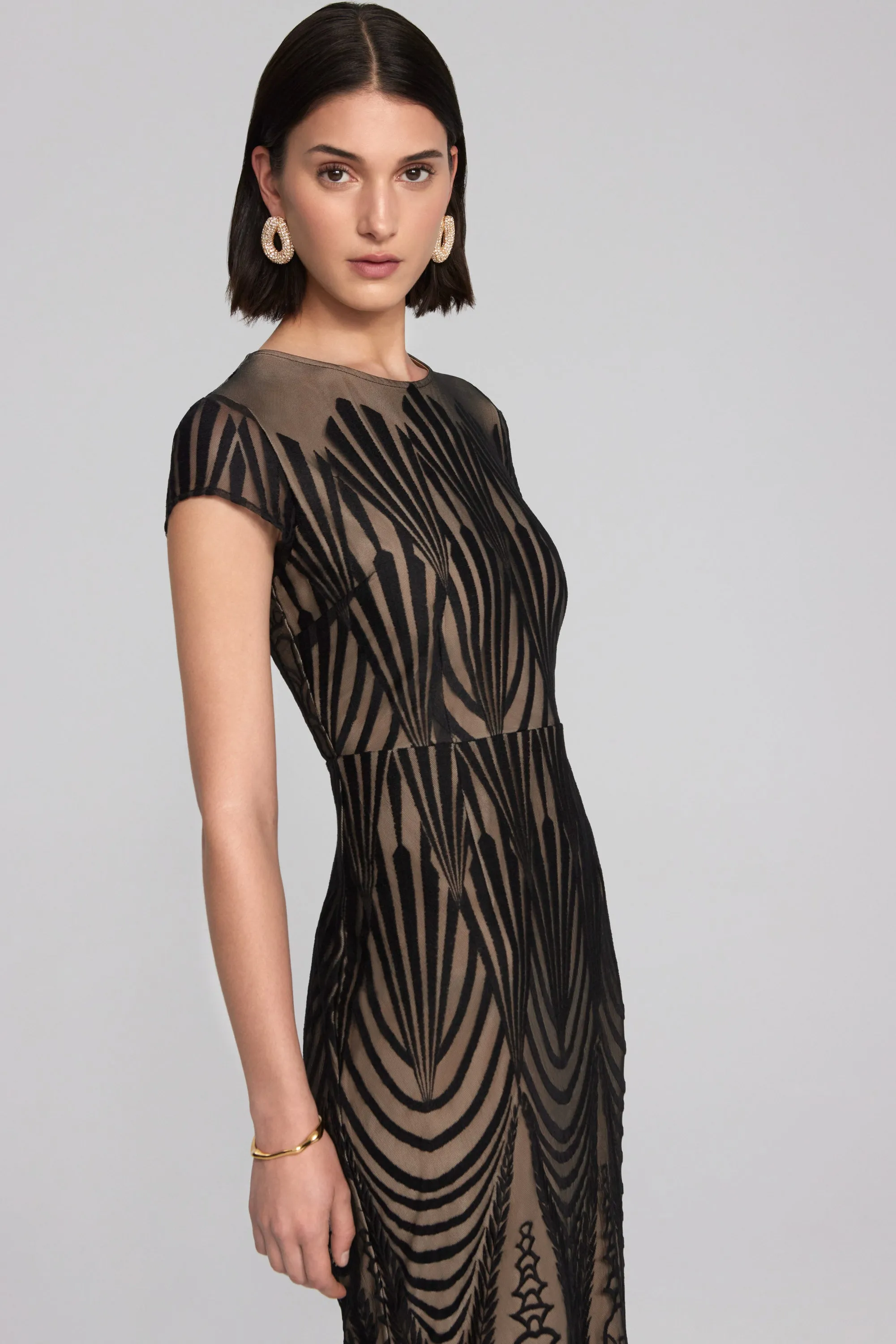 Embroidered Lace Trumpet Gown