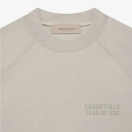 Essentials FW22 Crewneck - Smoke