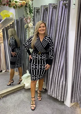 Geo pattern soft knitted dress