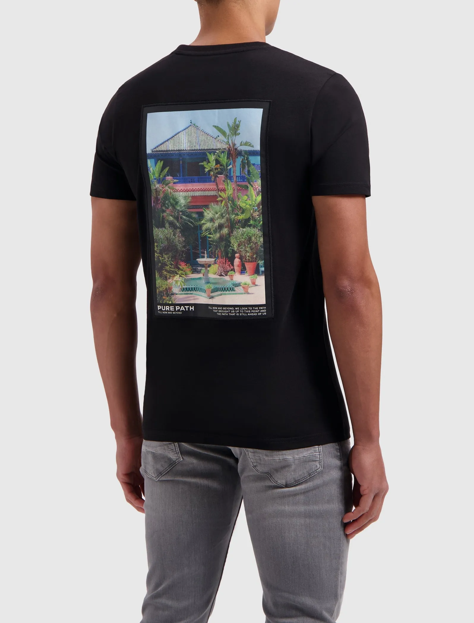 Jardin Privé T-shirt | Black