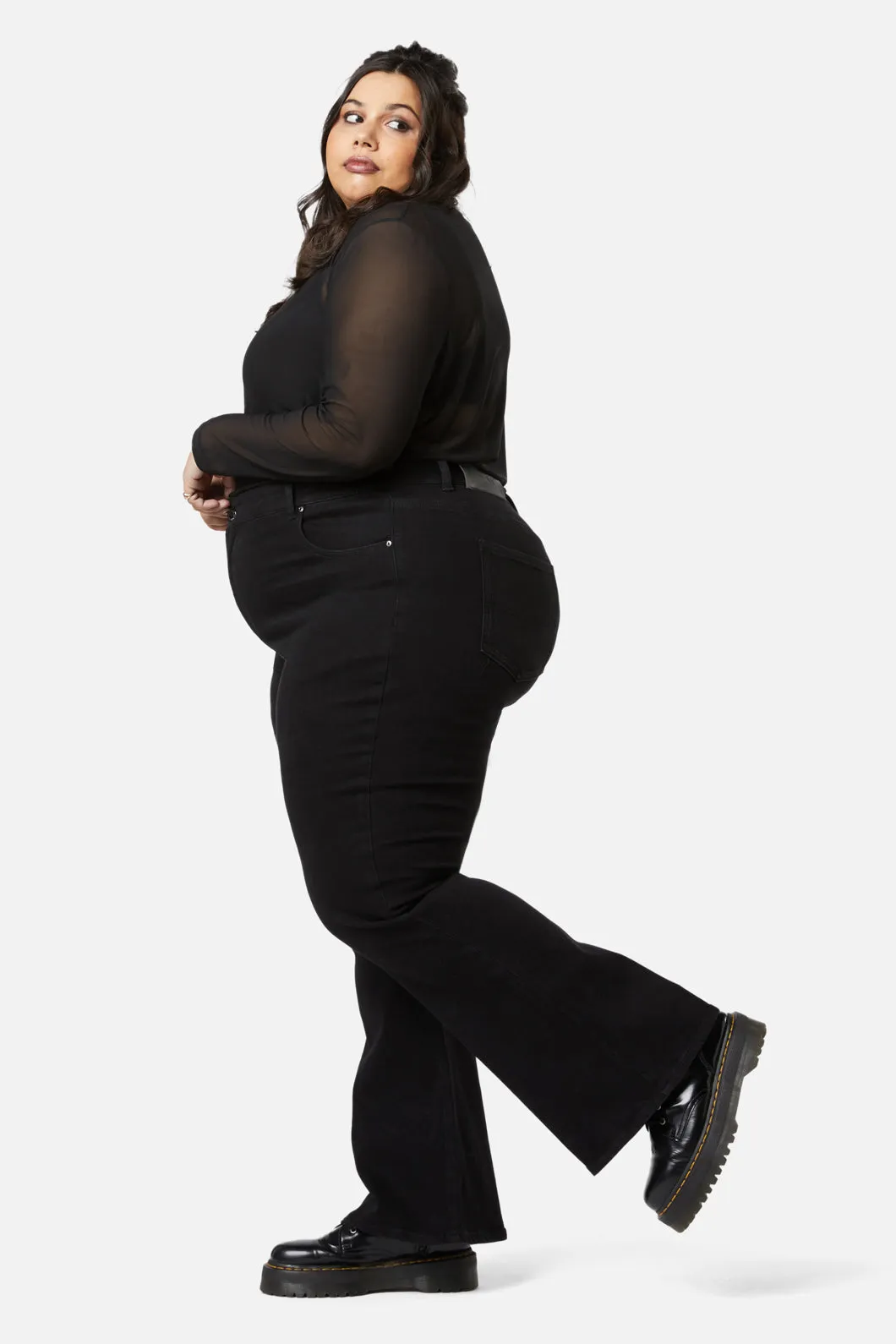 Lilith Curve Flare Jeans