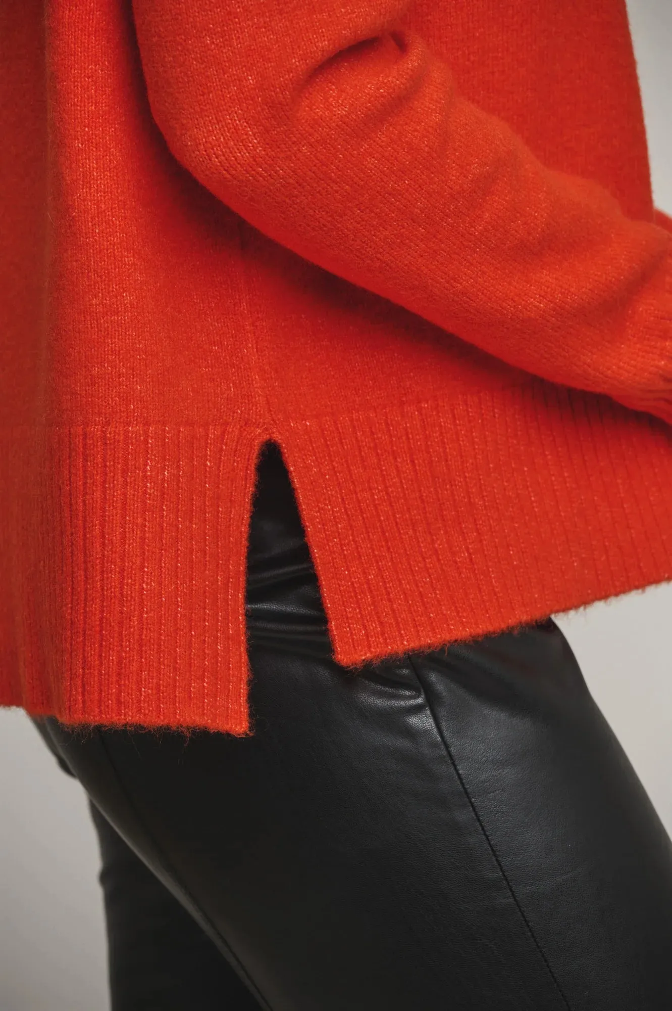 Nanke Sweater - Tango