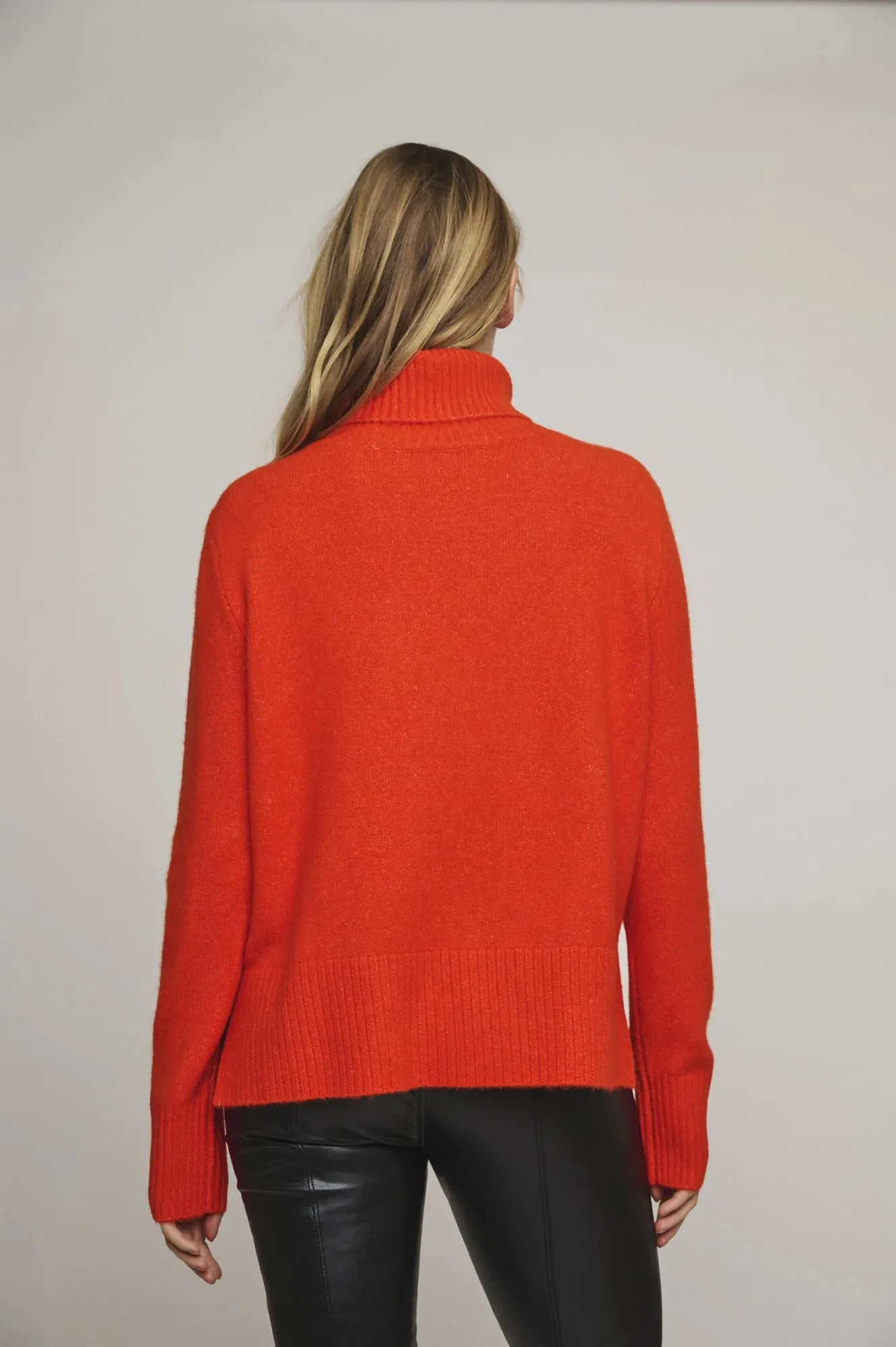 Nanke Sweater - Tango