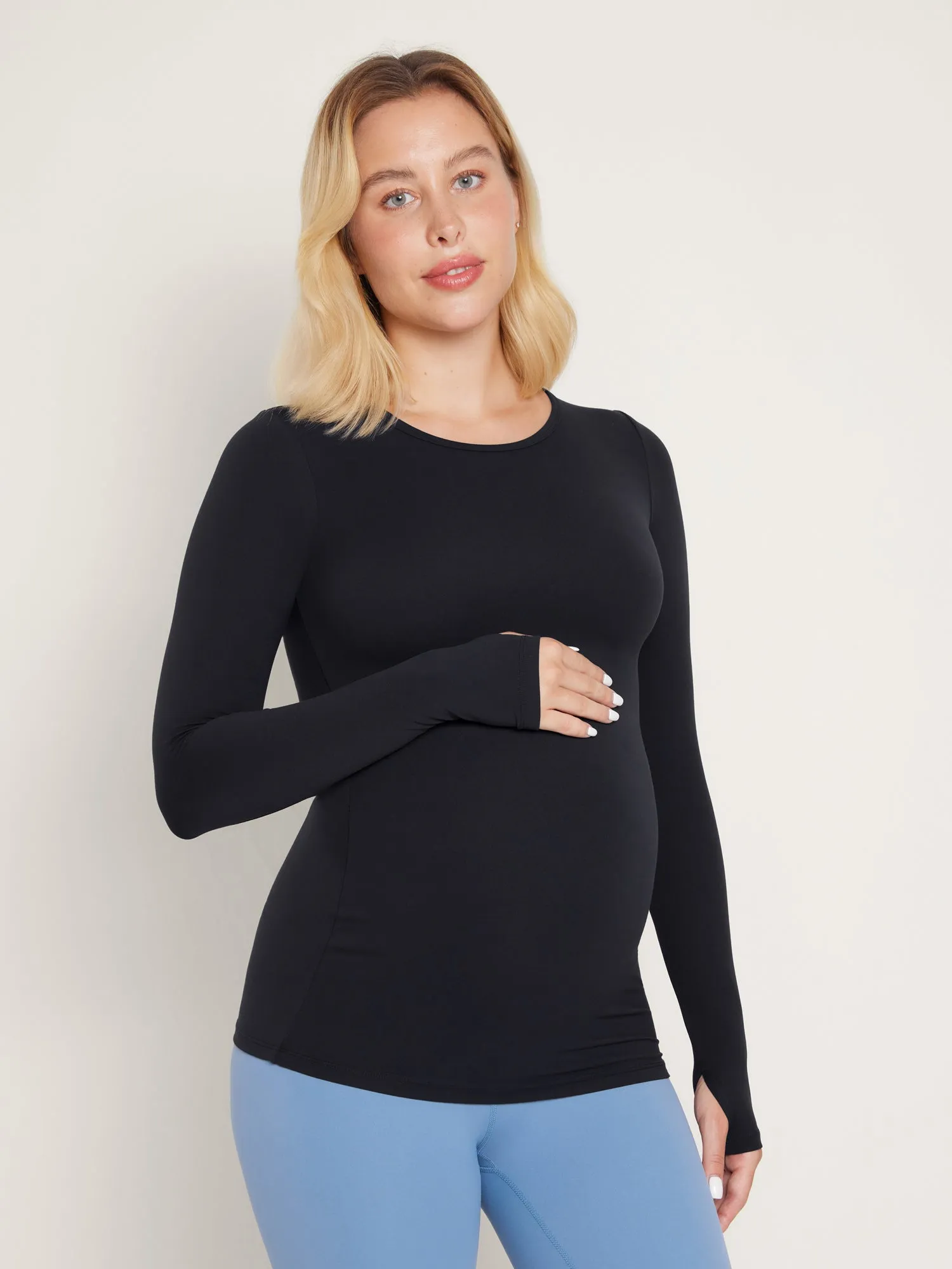 Natrelax® Long Sleeve Maternity Crewneck T-Shirts