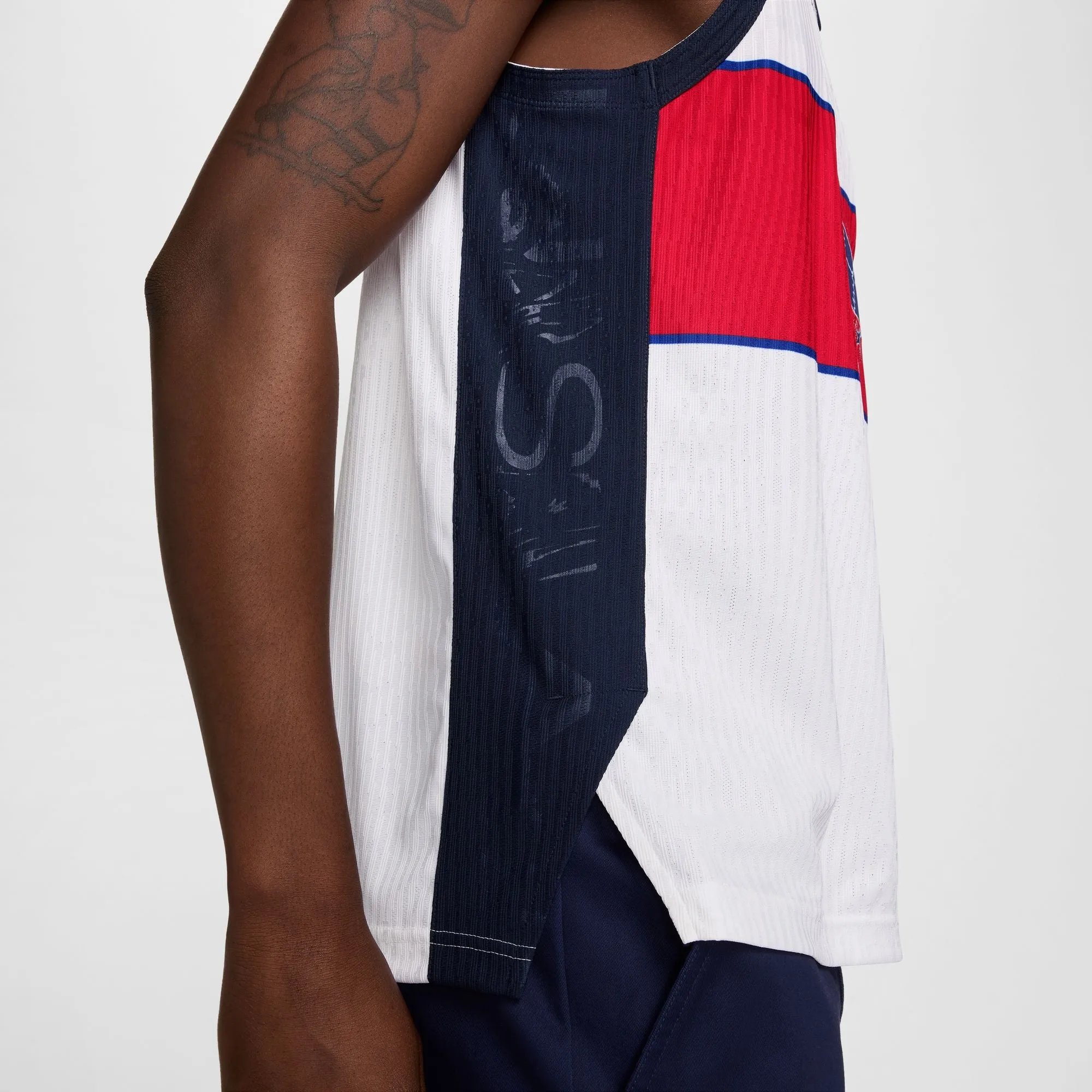 NIKE SB 2024 FEDERATION KIT DRI-FIT ADV SLEEVELESS SKATE JERSEY USA WHITE