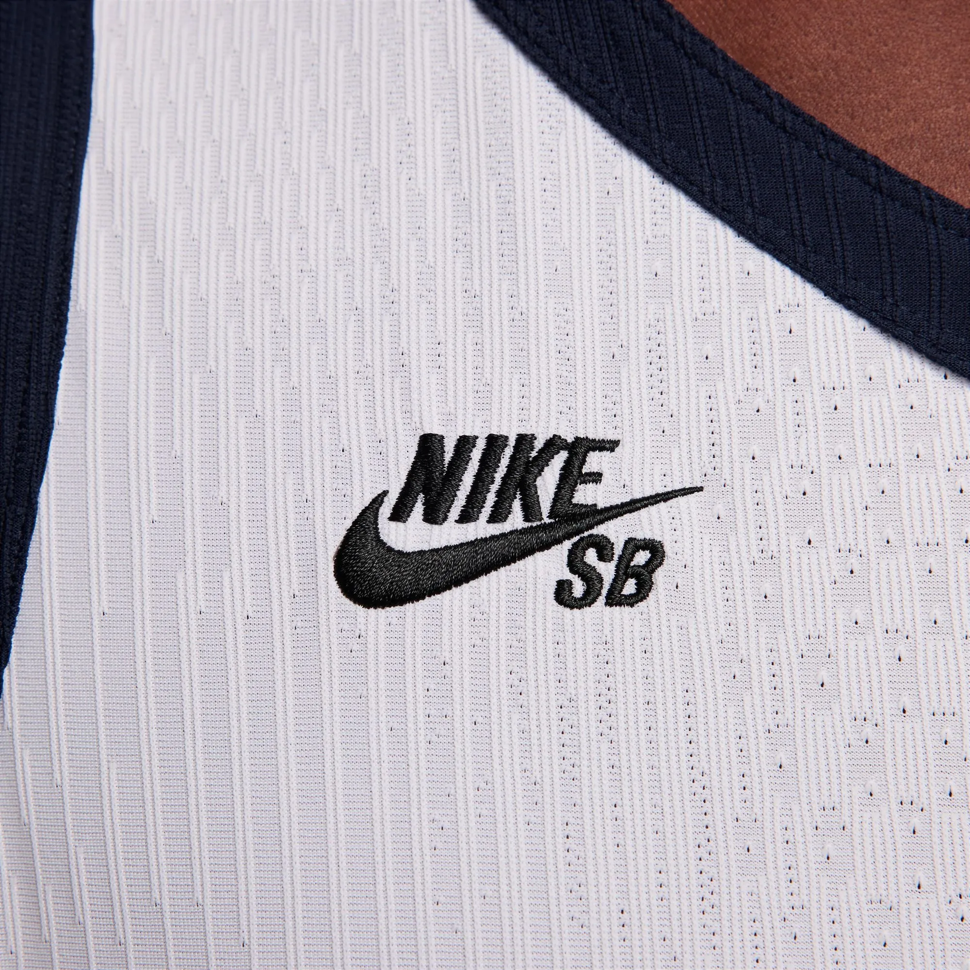 NIKE SB 2024 FEDERATION KIT DRI-FIT ADV SLEEVELESS SKATE JERSEY USA WHITE