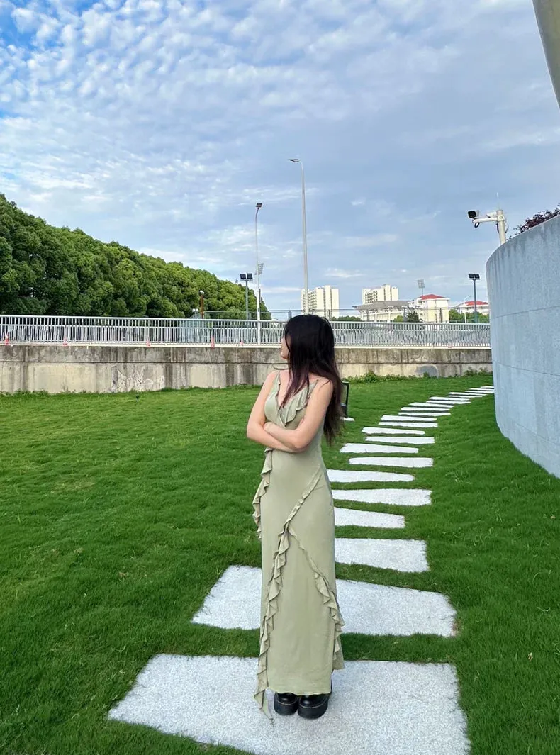 Vvsha Kooper Ruffle Maxi Dress